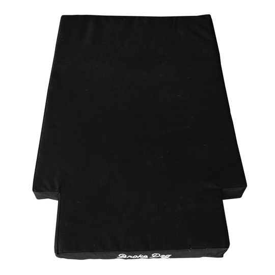 Broke Dog Venture Pro Kennel Pad in black, designed for comfort and durability in Gunner Kennels.